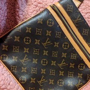 Louis Vuitton bosphore bag